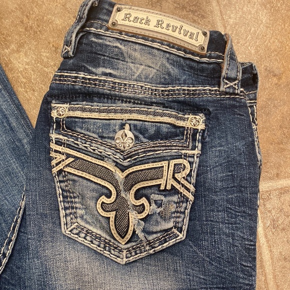 Rock Revival. Size 28. Easy boot cut. - Picture 2 of 5